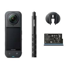 INSTA360 ONE X5 starter bundle