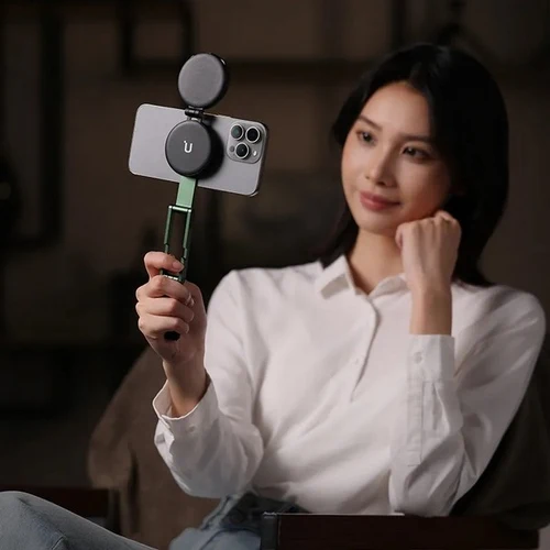 Ulanzi MA60 Foldable Magnetic Phone Tripod